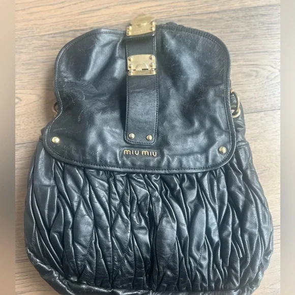 Miu Miu Black Shoulder Bag with Gold Accents - Picture 4 of 15